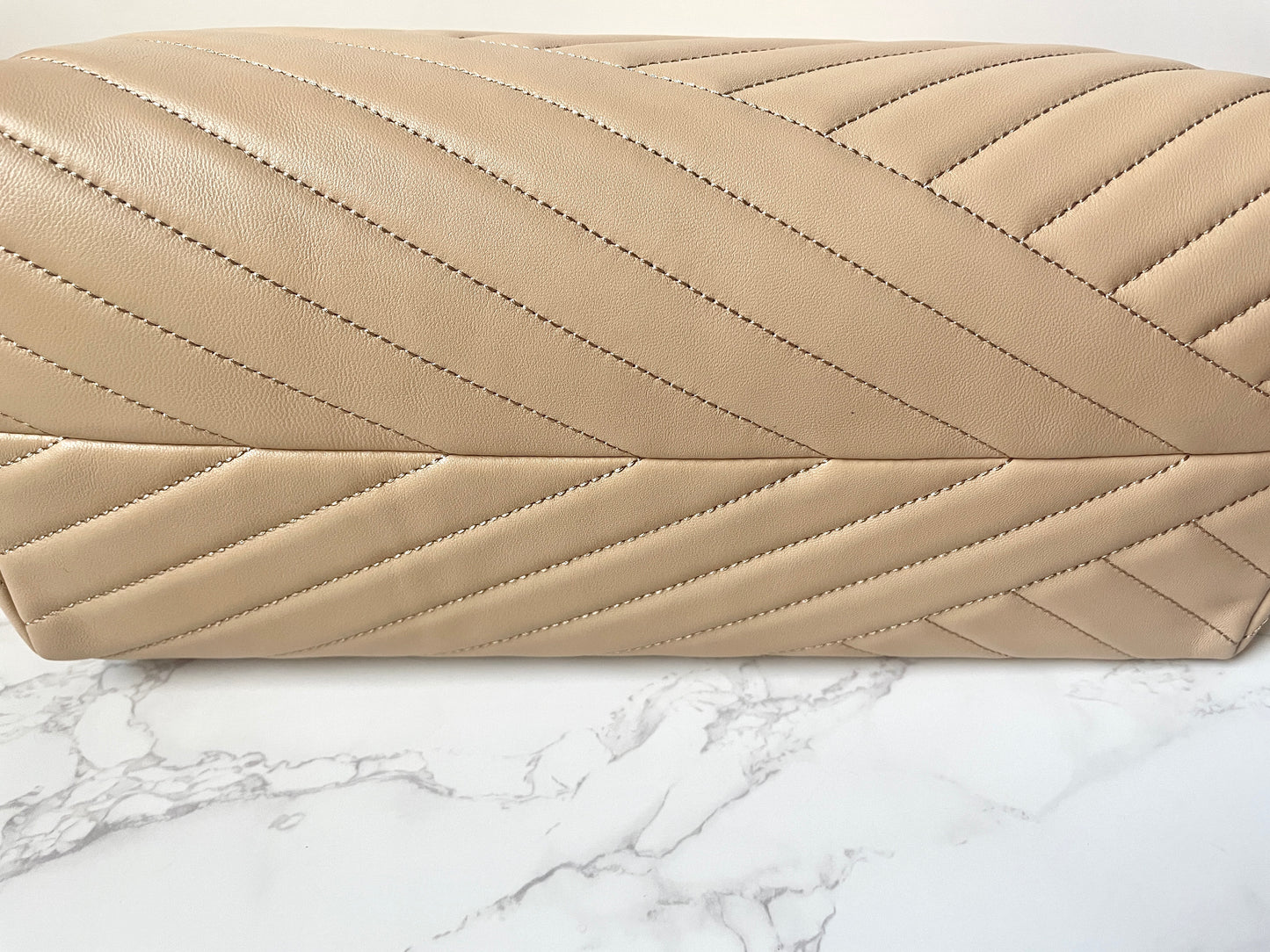 Tory Burch Kira Chevron Tote