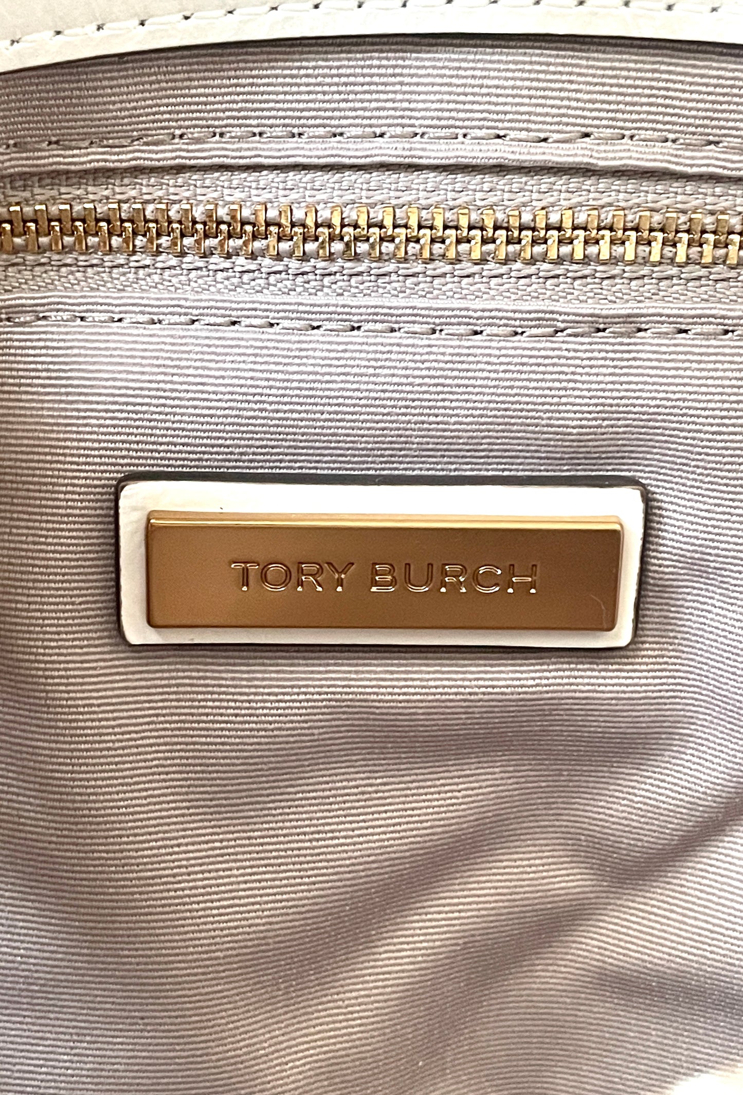 Tory Burch Kira Diamond Large Convertible Shoulder Bag