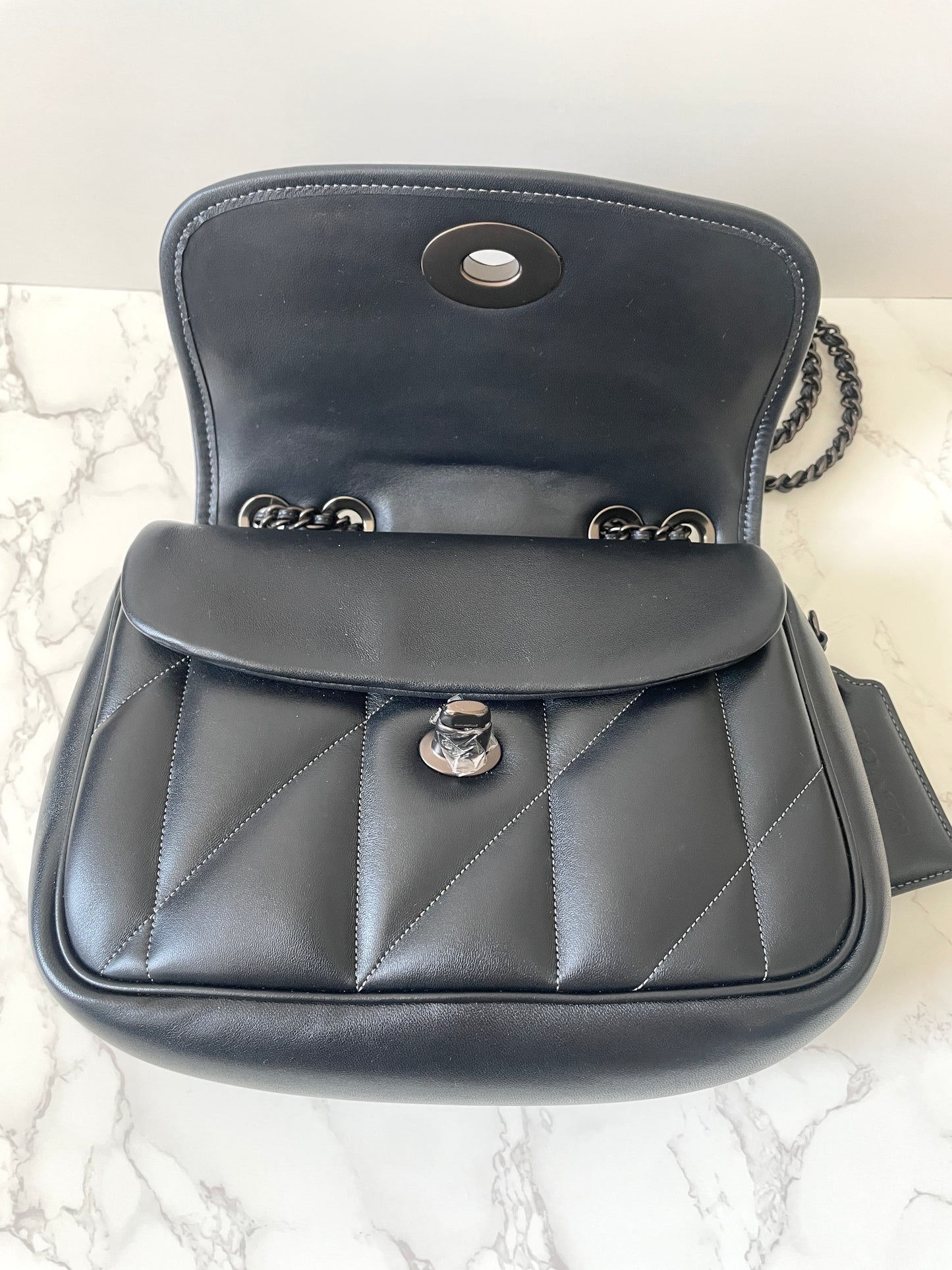 Coach Pillow Madison 26
