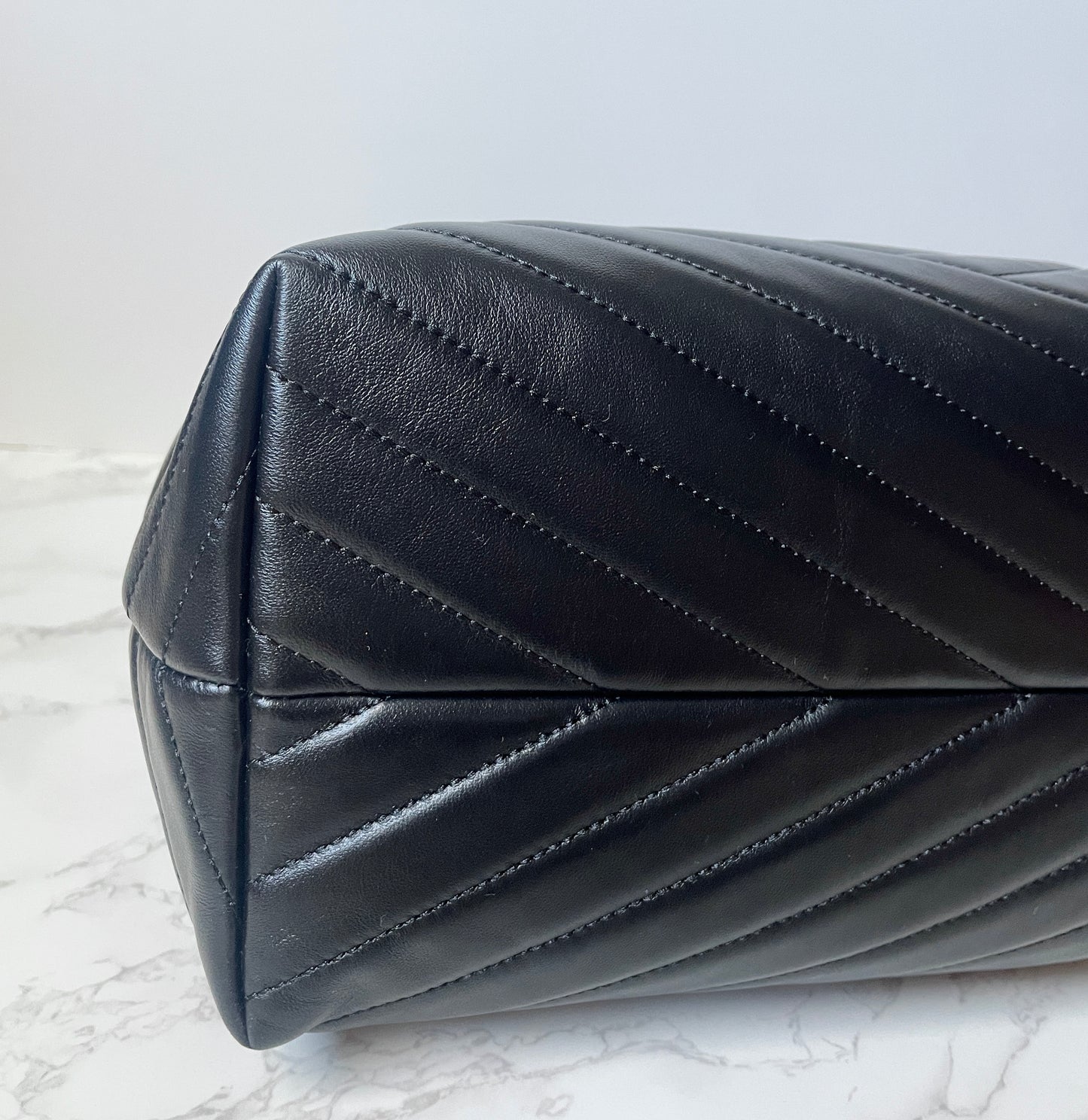 Tory Burch Kira Chevron Tote