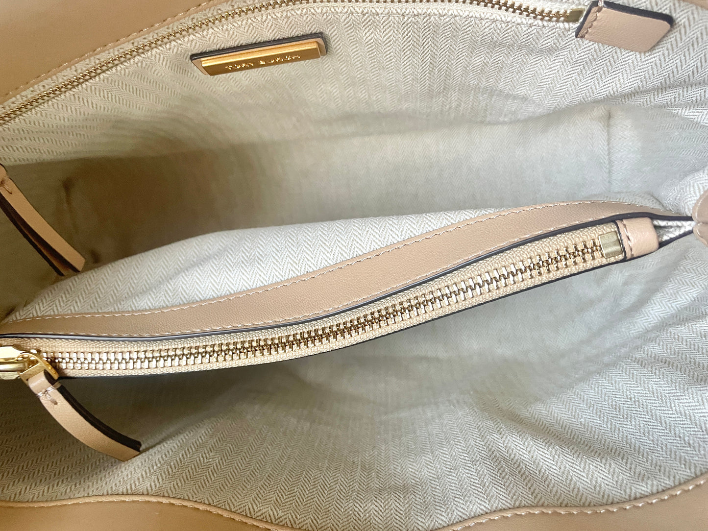 Tory Burch Kira Chevron Tote