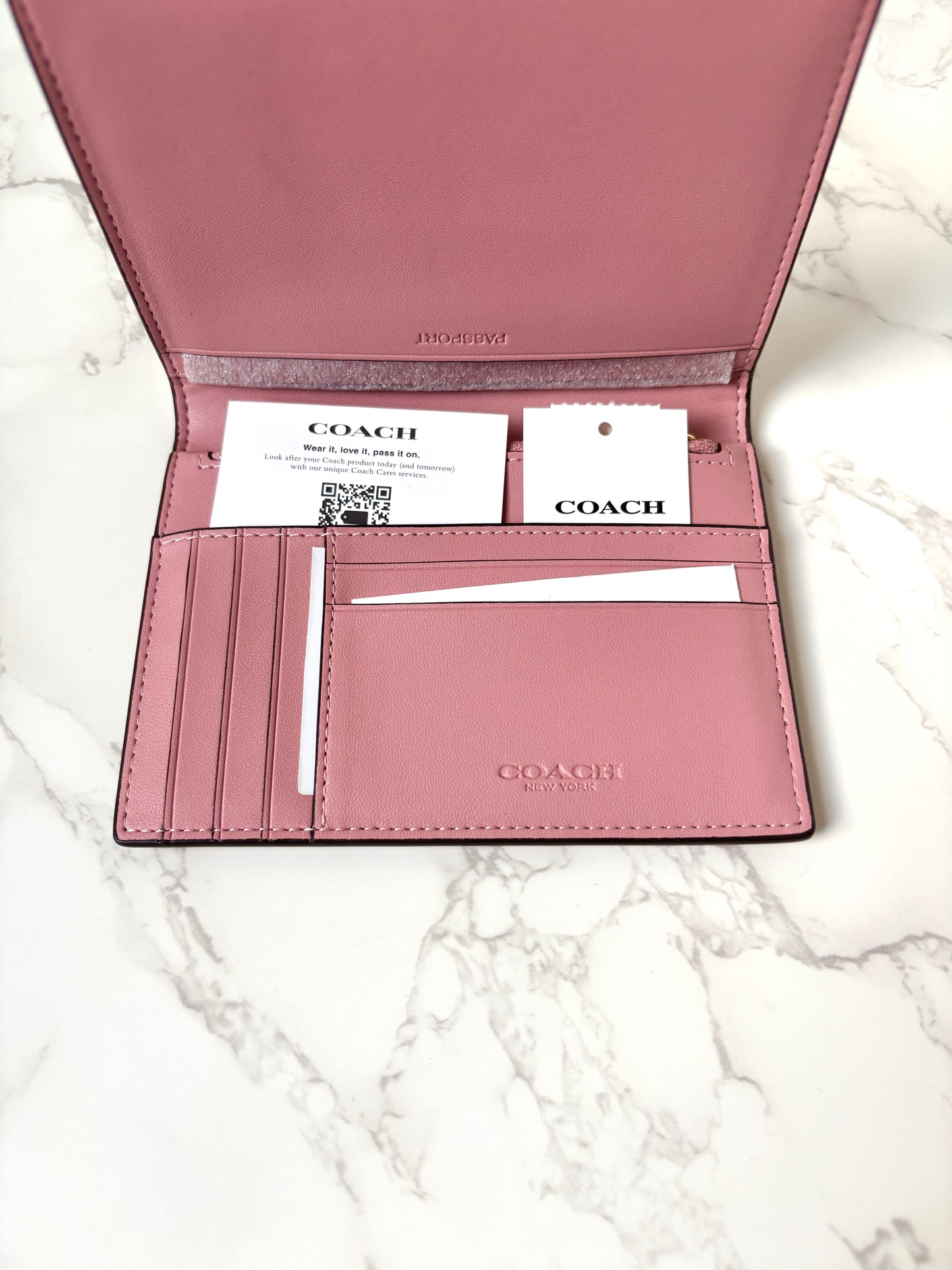 Coach Passport Card Case Holder