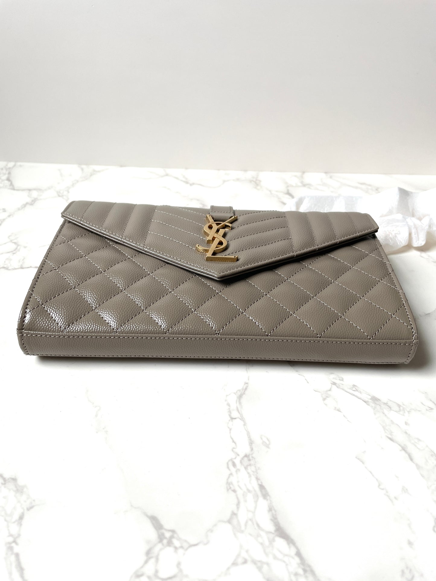 Saint Laurent Large Wallet on Chain