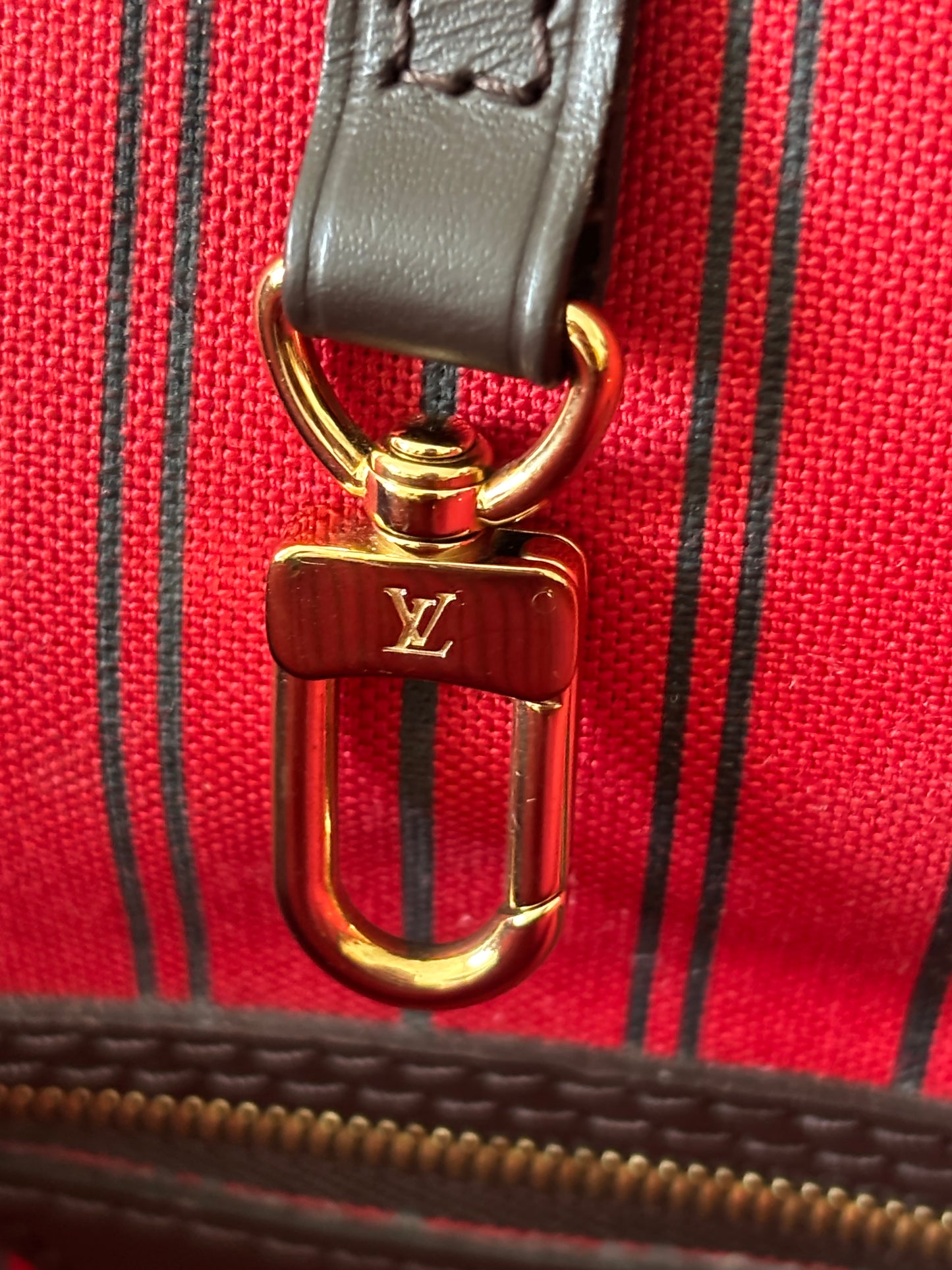 Louis Vuitton Neverfull MM with Pouch