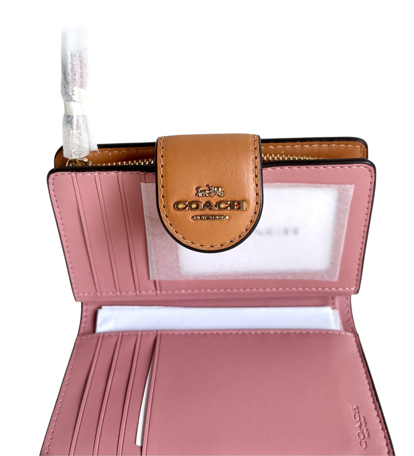 Coach Medium Corner Zip Wallet