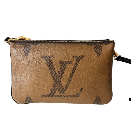 Louis Vuitton Double Zip Pochette