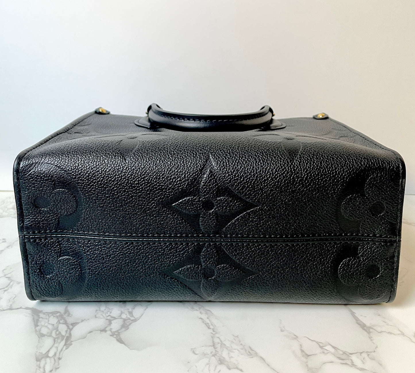 Louis Vuitton OntheGo PM