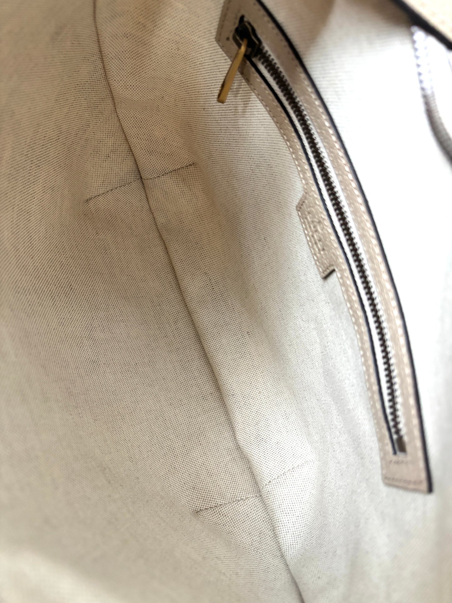 Gucci GG Supreme Half Moon Hobo Shoulder Bag