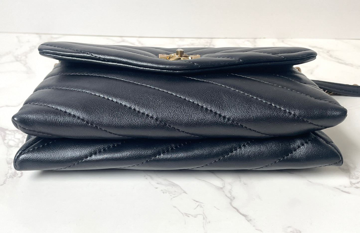 Tory Burch Kira Wallet on Chain