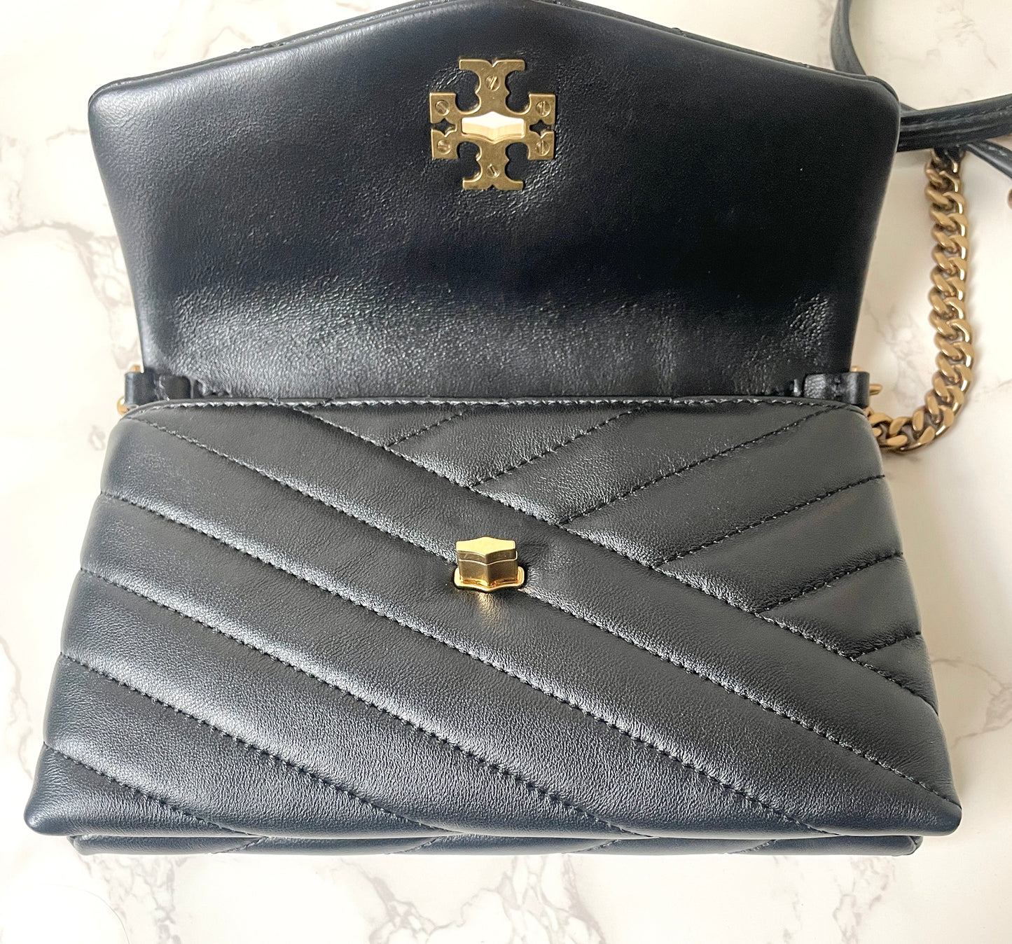 Tory Burch Kira Wallet on Chain