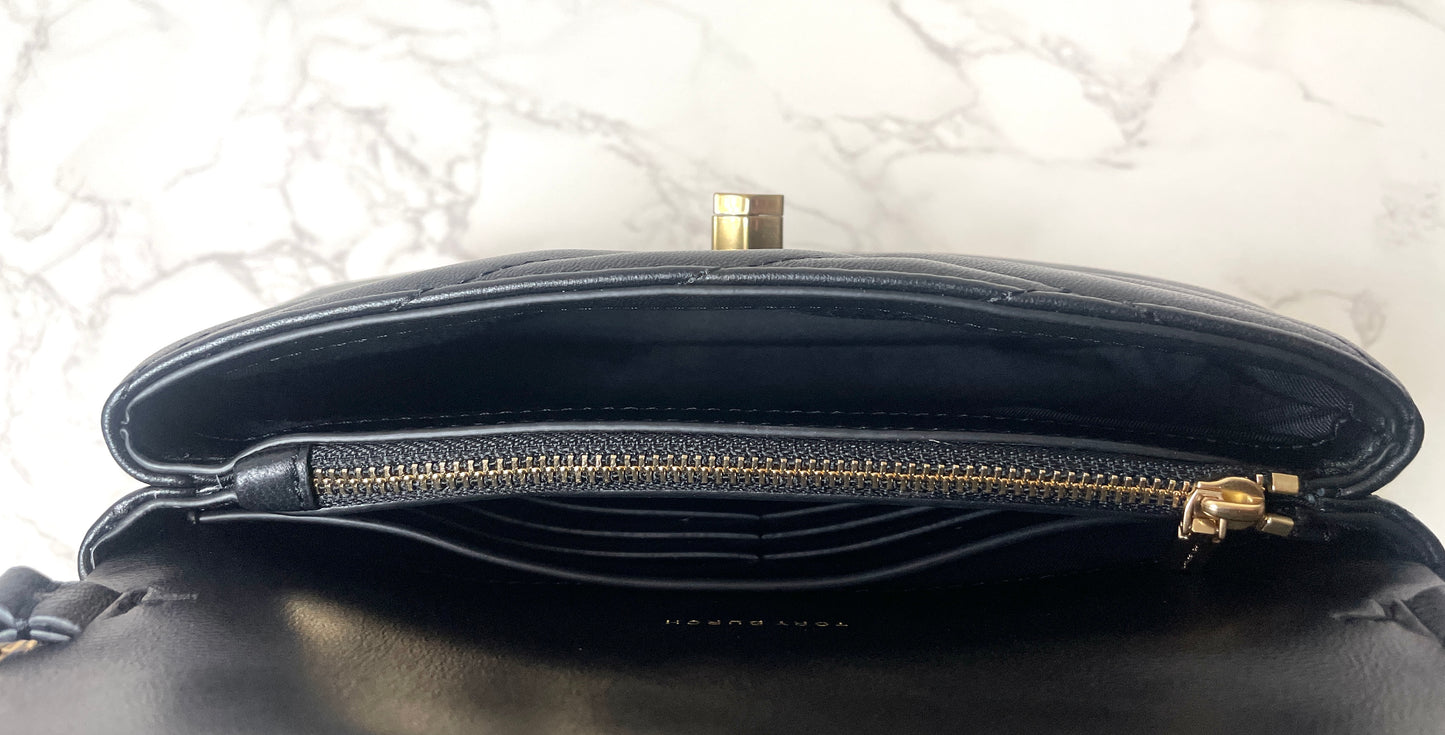 Tory Burch Kira Wallet on Chain