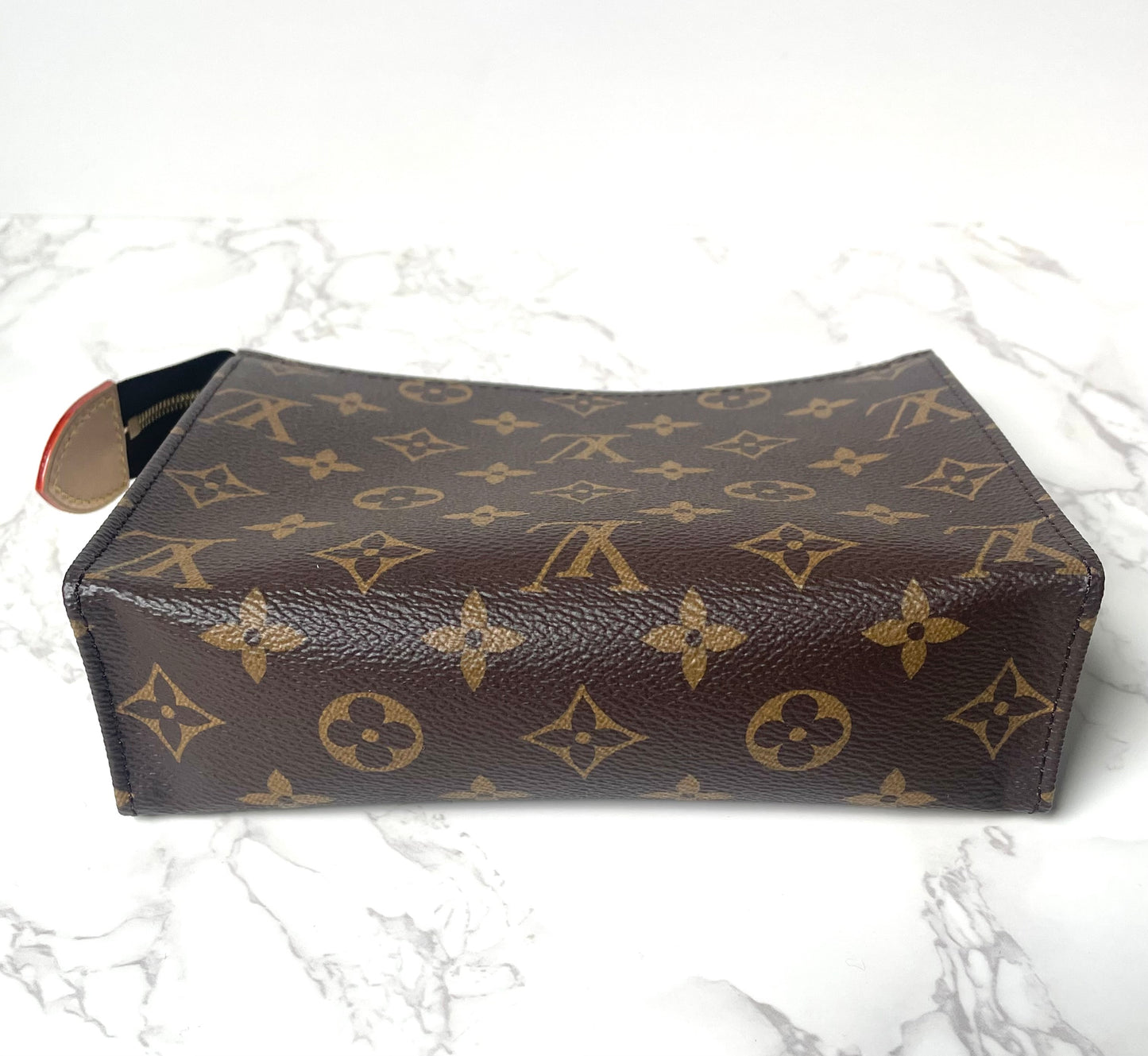 Louis Vuitton Toiletry 19 New Model