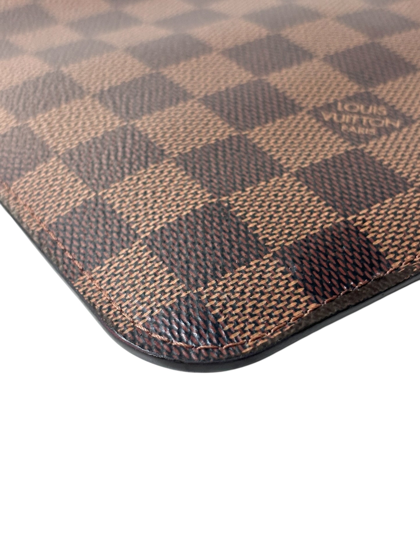 Louis Vuitton Neverfull MM Pouch