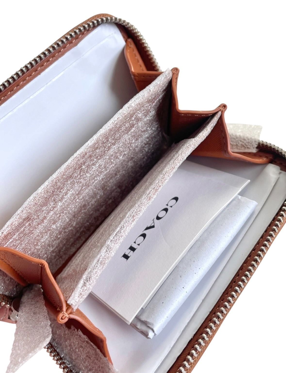 Coach Jacquard Crystal Zip Card Case