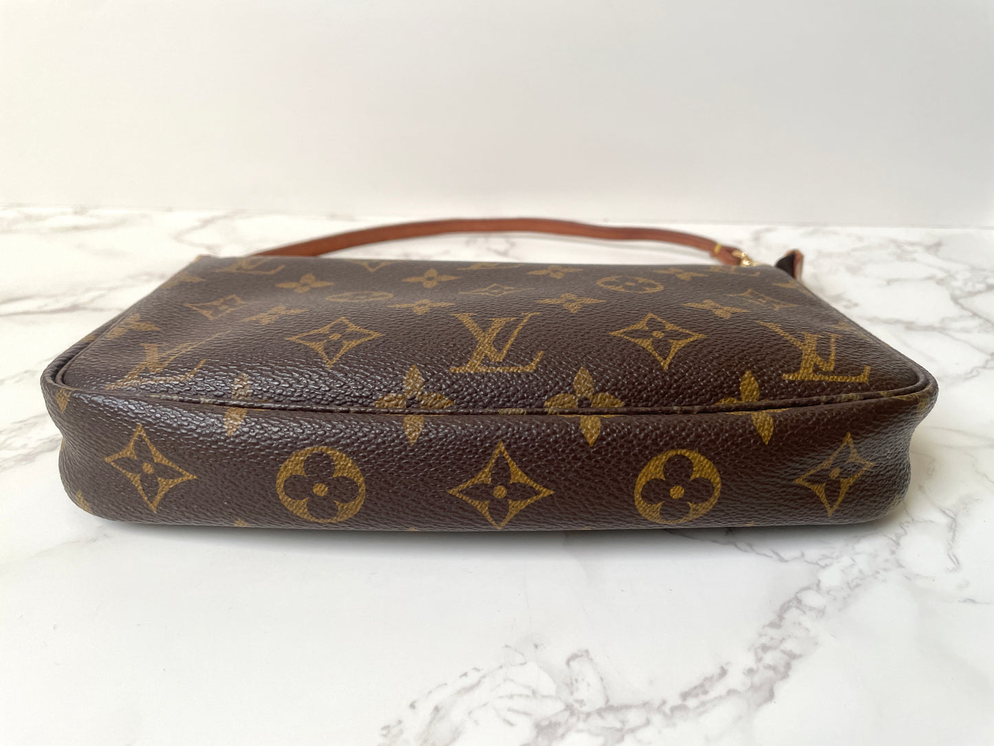 Louis Vuitton Vintage Pochette Accessoires