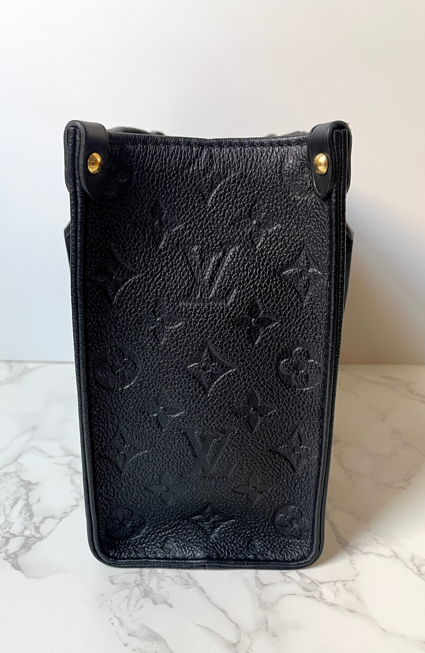Louis Vuitton OntheGo PM