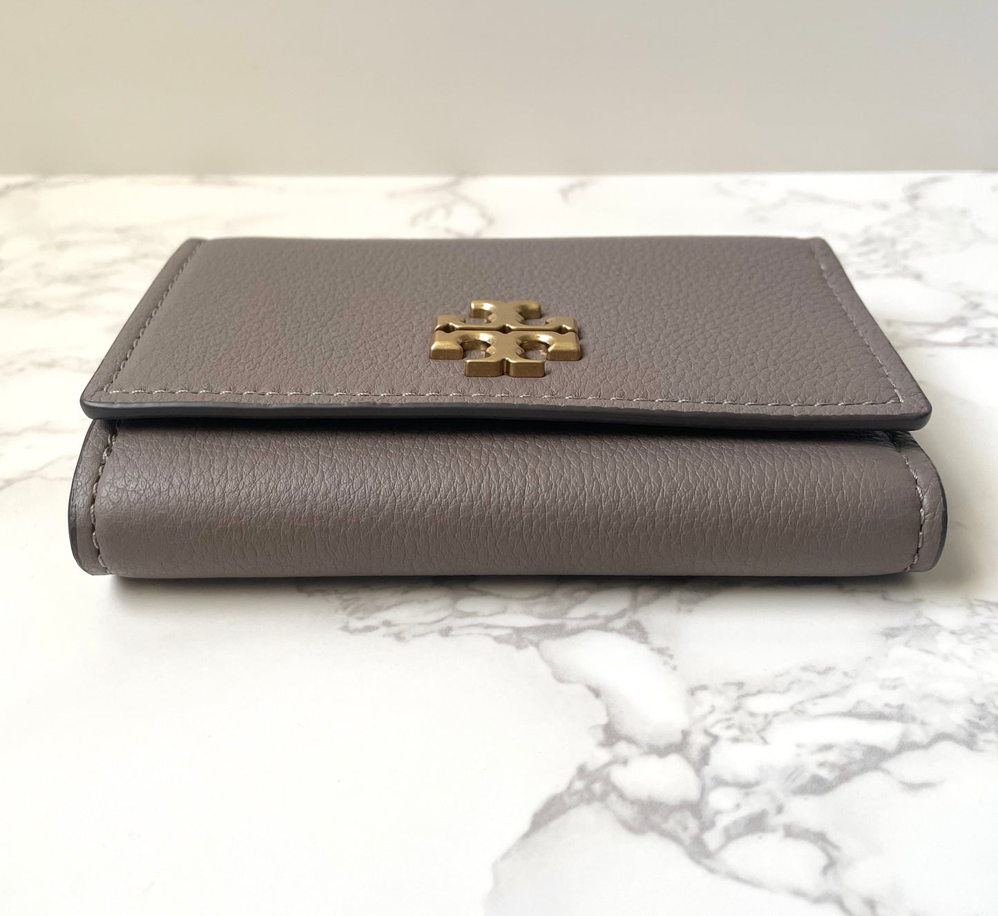 Tory Burch Kira Medium Flap Wallet