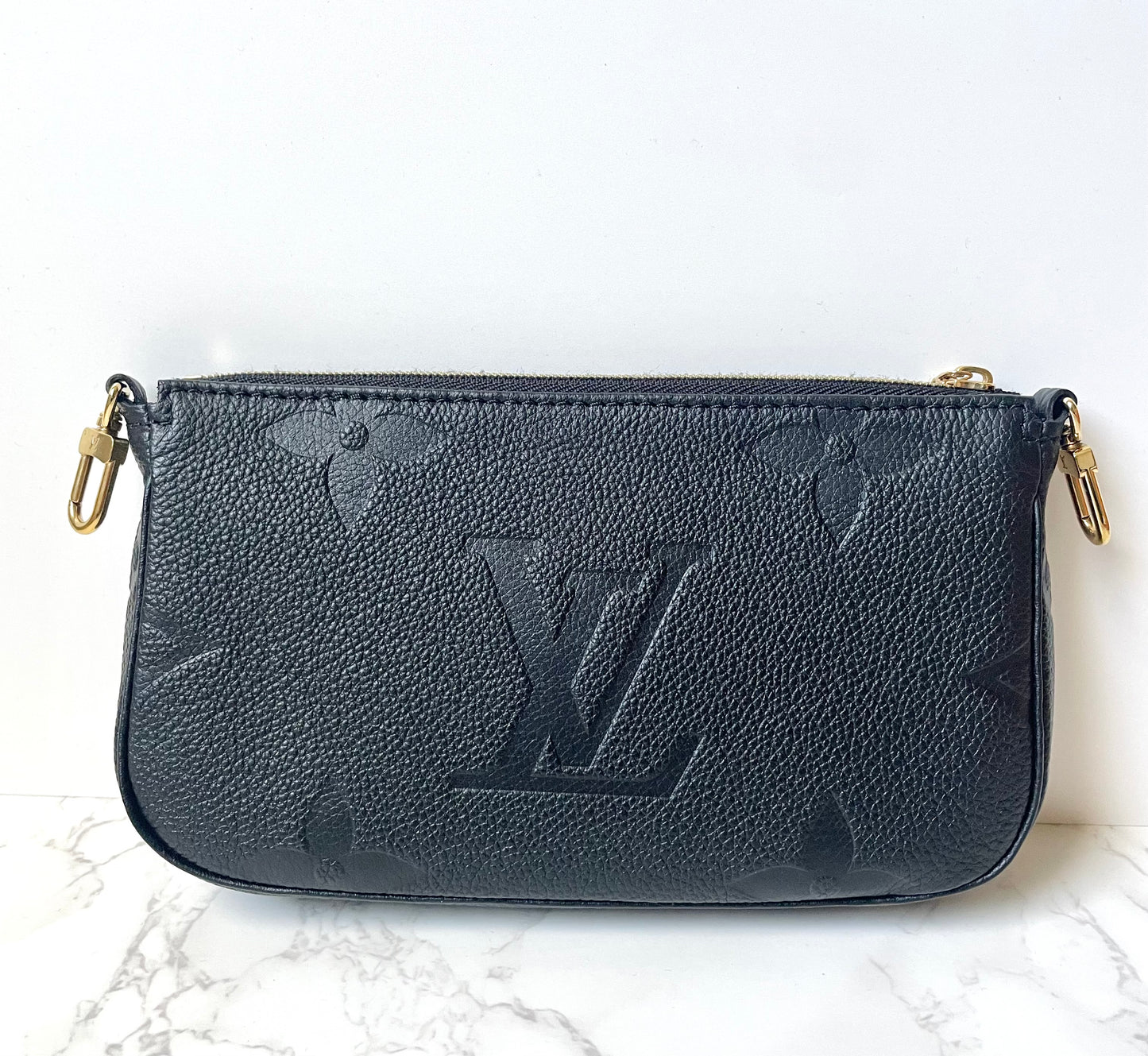 Louis Vuitton Multi Pochette Accessoires Black