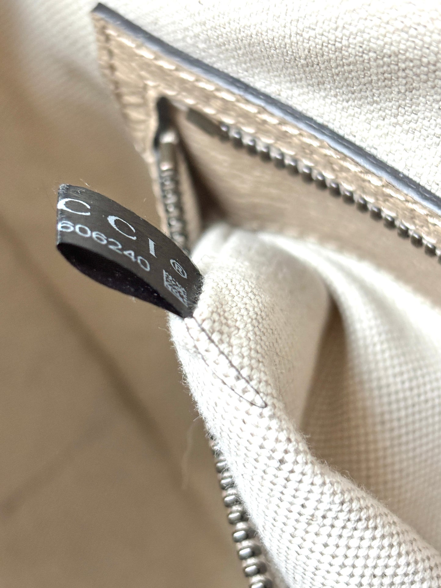 Gucci GG Supreme Half Moon Hobo Shoulder Bag
