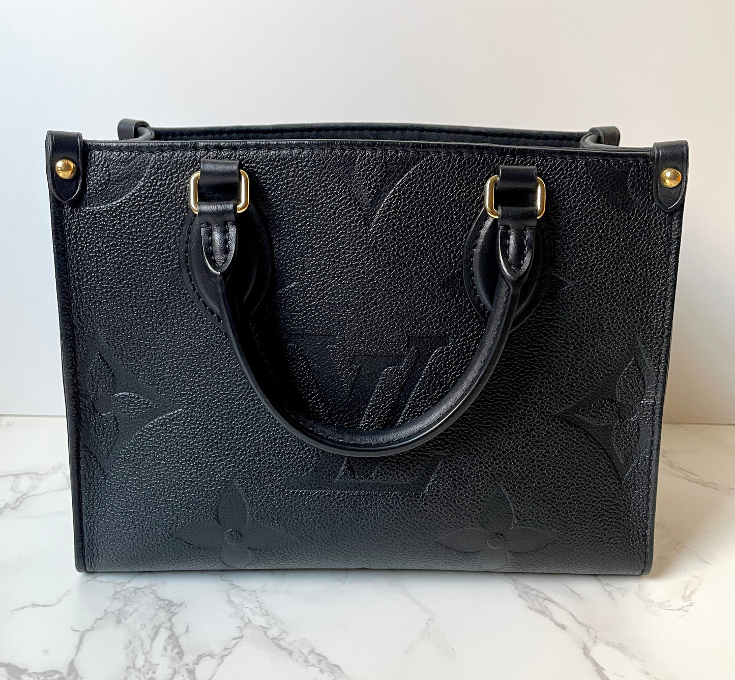 Louis Vuitton OntheGo PM