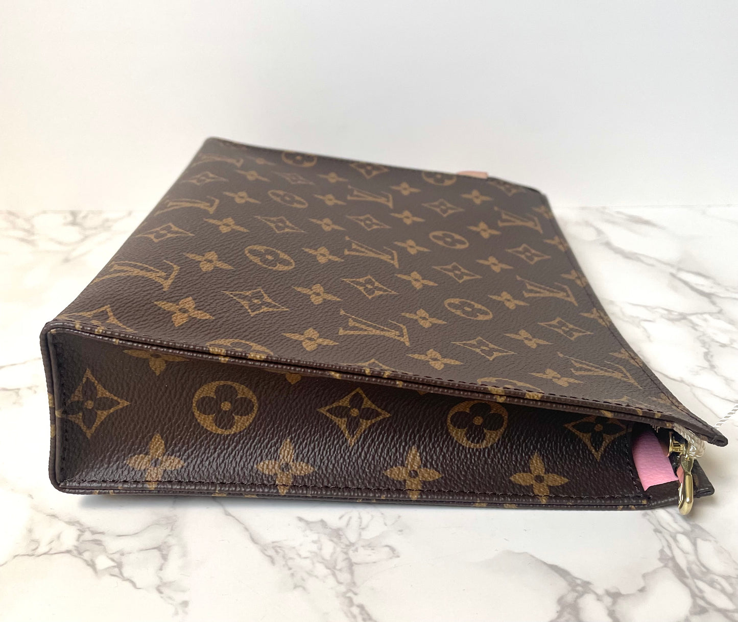 Louis Vuitton Toiletry 26 New Model