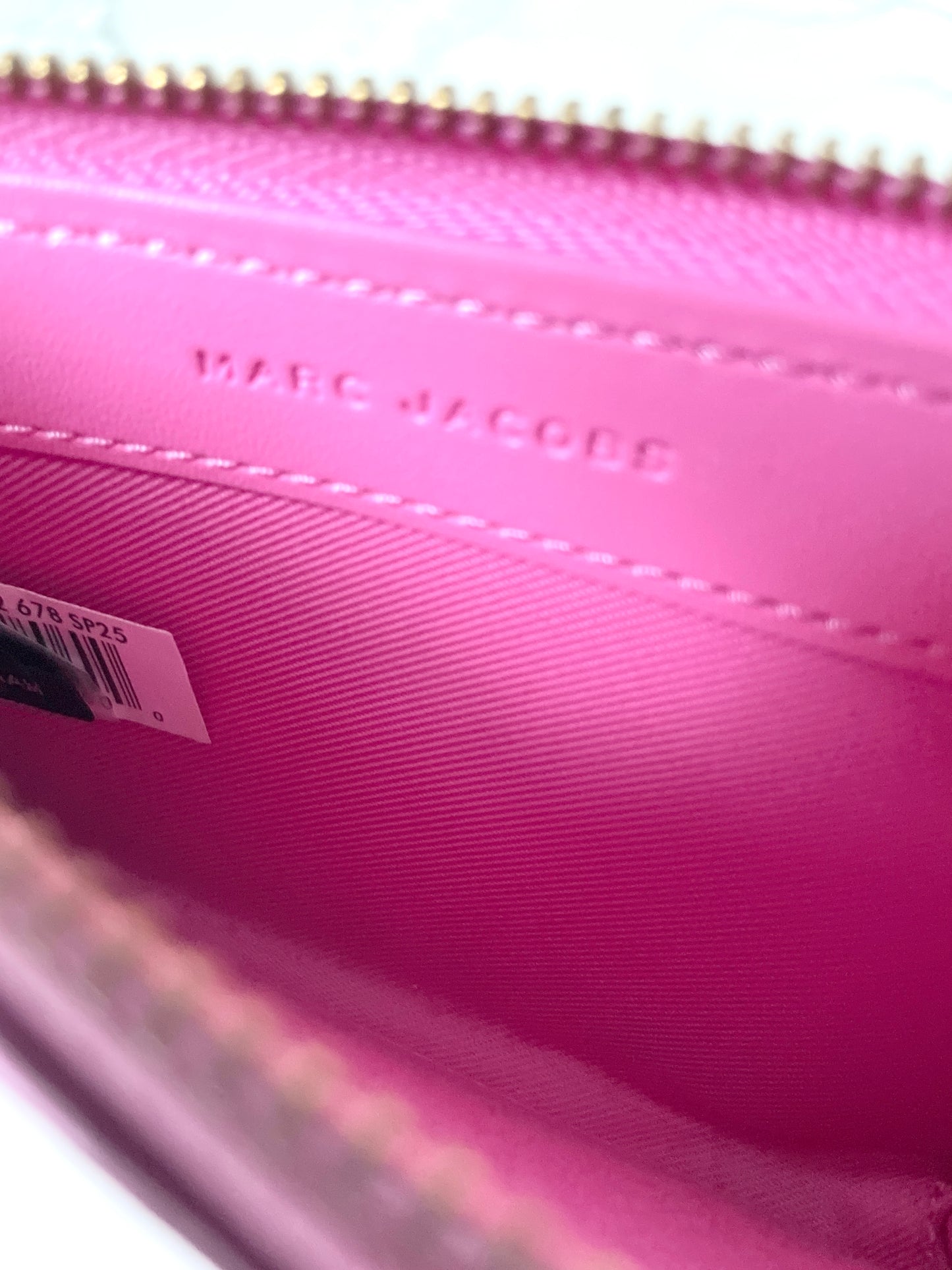 Marc Jacobs Top Zip Card Case Wallet