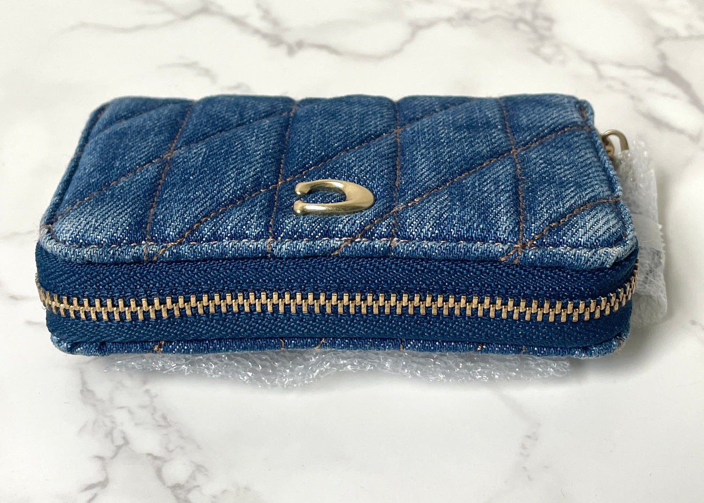 Coach Pillow Quilted Zip Card Case