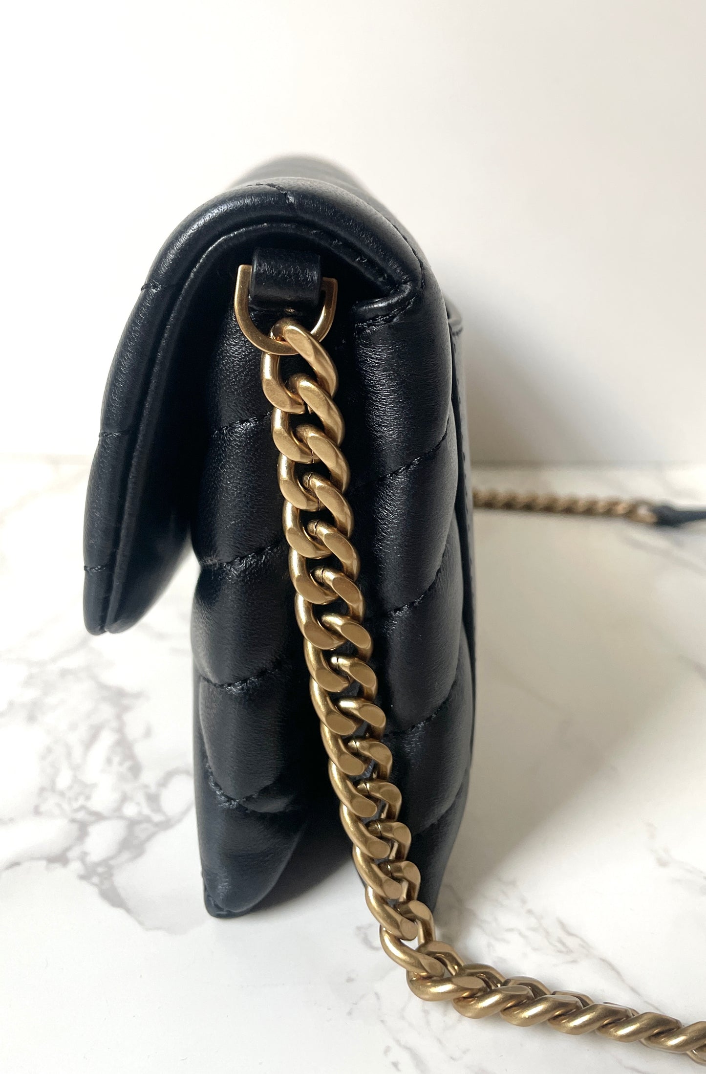 Tory Burch Kira Wallet on Chain