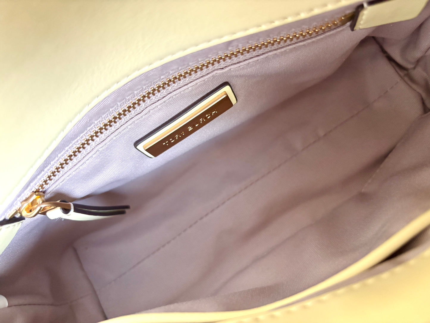 Tory Burch Kira Diamond Small Convertible Shoulder Bag