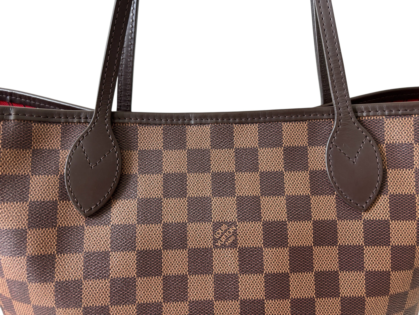 Louis Vuitton Neverfull MM with Pouch