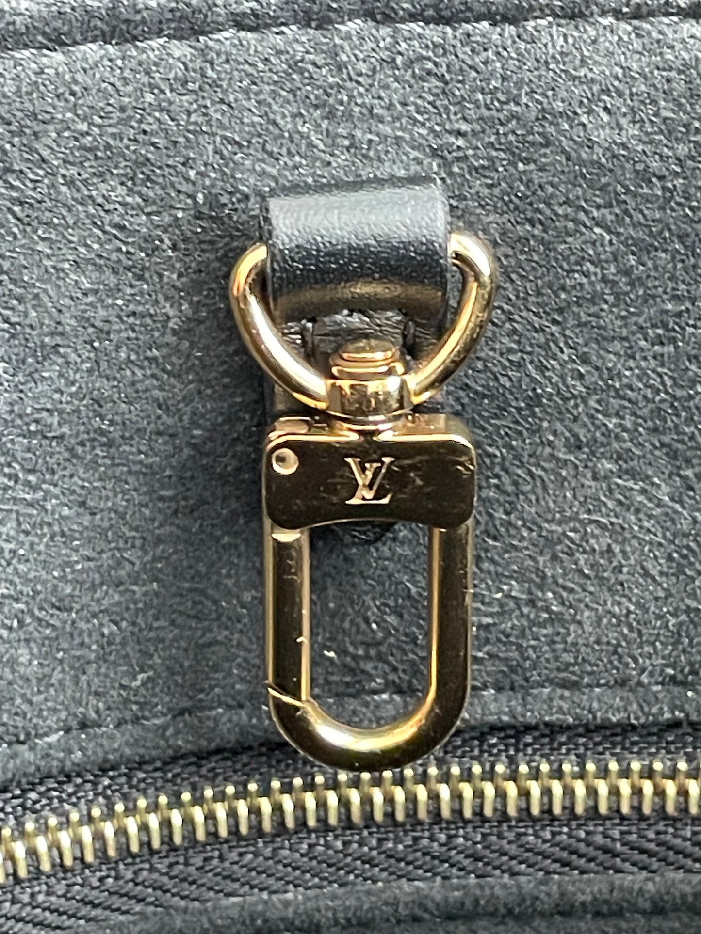 Louis Vuitton OntheGo PM