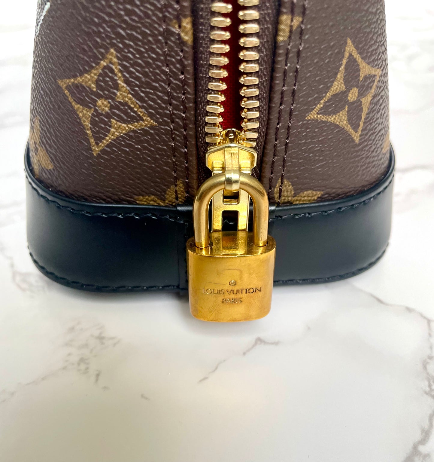 Louis Vuitton Alma BB World Tour