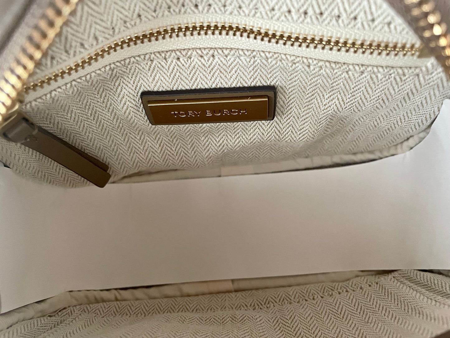 Tory Burch Kira Camera Bag